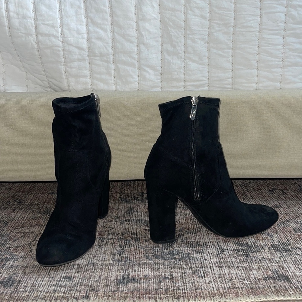 Size 8 Sam Edelman booties